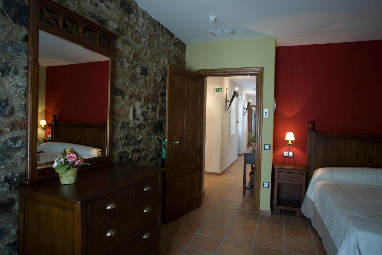 Hotel Rural Los Arguellos Лугерос Экстерьер фото